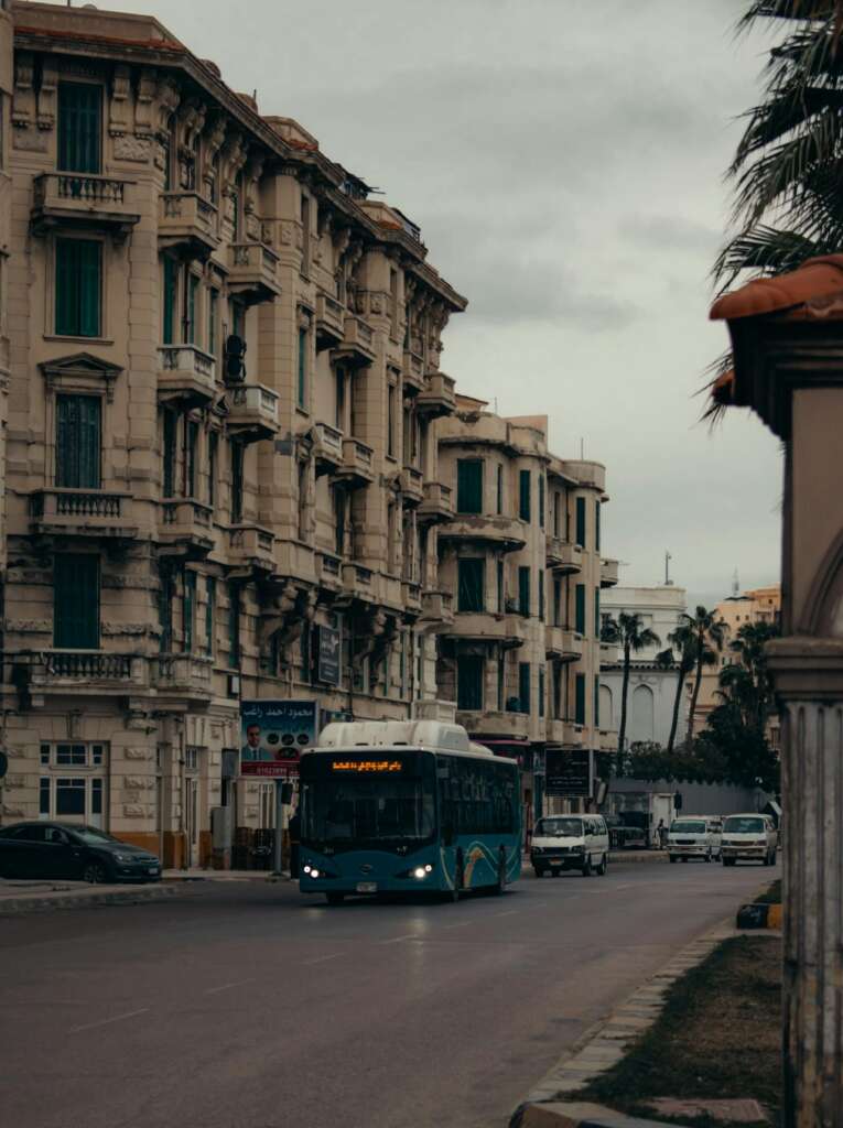 Four shifts are changing the way businesses in Alexandria Kafr Abdo approach search.